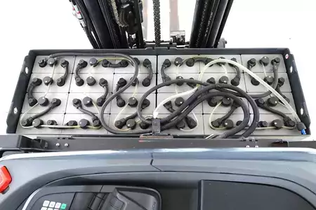Carrelli retrattili 2017  Cesab R-316 (3)