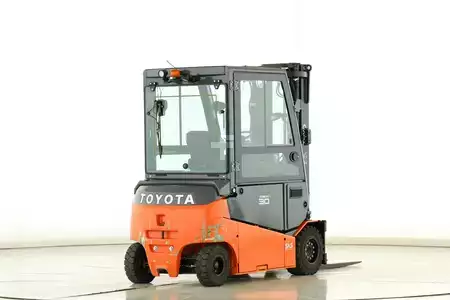 Elektro čtyřkolový VZV 2021  Toyota 8-FBMT-30 (2)