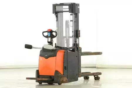 Stapelaars 2023  Toyota SPE-140-L (2)