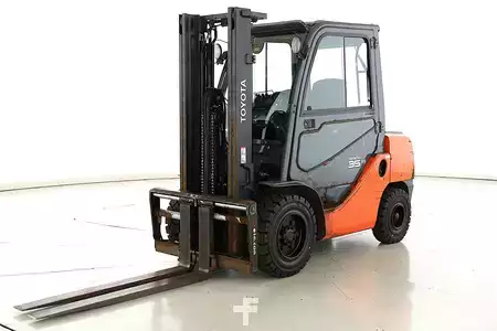 Diesel Forklifts 2015  Toyota 02-8-FDF-30 (6)