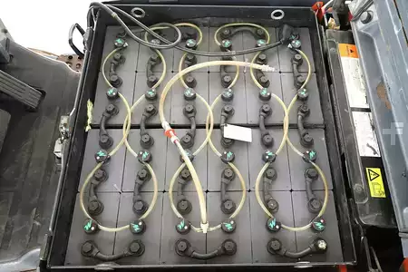 Elektro tříkolové VZV 2016  Toyota 8-FBE-16-T (3)