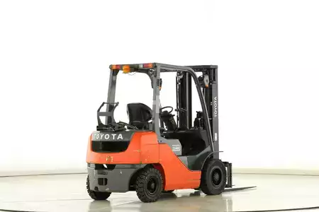Wózki gazowe 2020  Toyota 02-8-FGF-25 (2)