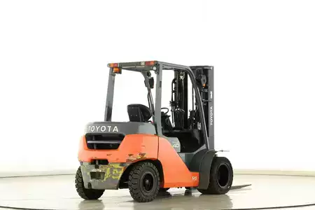Dieseltrukki 2019  Toyota 40-8-FD-35-N (2)