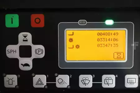 Elektro čtyřkolový VZV 2021  Toyota 8-FBM-18-T (5)