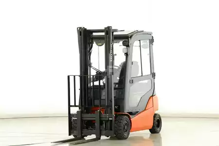 Chariots électriques à 4 roues 2019  Toyota 8-FBM-16-T (1)