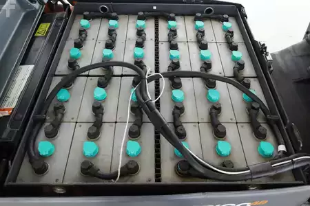 Chariots électriques à 4 roues 2019  Toyota 8-FBM-16-T (3)