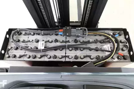 Chariots à mât rétractable 2018  Toyota RRE-140-H (3)