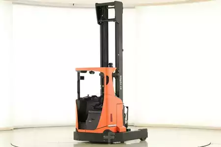 Reach Trucks 2020  Toyota RRE-200-HE (2)