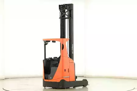 Reach Trucks 2012  Toyota RRE-200-E (2)