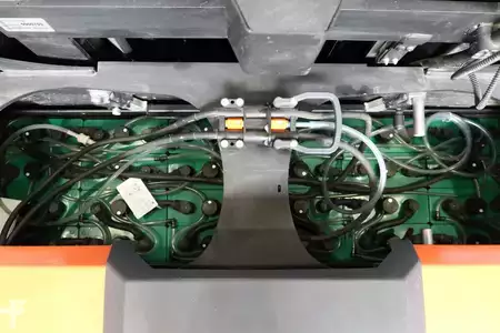 Horizontális komissiózó 2020  Toyota OME-100-H (3)