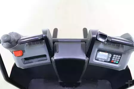 Horizontális komissiózó 2020  Toyota OME-100-H (4)