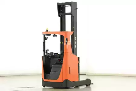 Reach Trucks 2017  Toyota RRE-160-H (2)