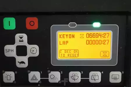 Sähkö - 4 pyör 2020  Toyota 8-FBMT-45 (4)