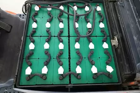 4-wiel elektrische heftrucks 2009  Toyota 8-FBMT-20 (3)