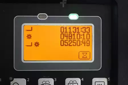 4-wiel elektrische heftrucks 2016  Toyota 8-FBMT-40 (5)