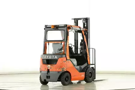Carretilla elevadora diésel 2021  Toyota 42-8-FDF-15 (2)