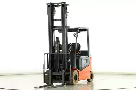 Elektromos 4 kerekű 2022  Toyota 9-FBM-25-T (1)