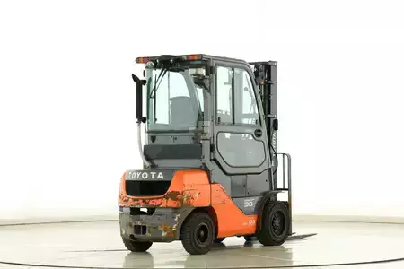Wózki widłowe diesel 2018  Toyota 06-8-FD-30-F (2)