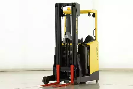 Carrelli retrattili 2019  Hyster R-1.2-E (1)