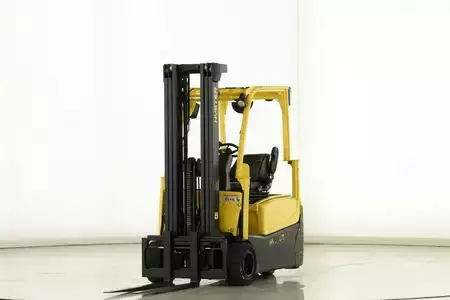 Elektro tříkolové VZV 2019  Hyster J-1.8-XNT (1)