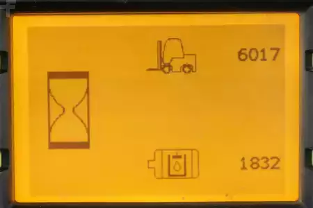 Elektro tříkolové VZV 2019  Hyster J-1.8-XNT (4)
