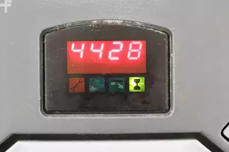 Wózki niskiego podnoszenia 2015  BT LPE-200-I (4)
