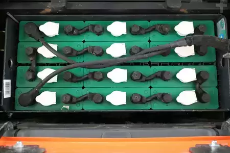 Apilador eléctrico 2019  Toyota SPE-120-L (3)