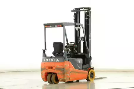 Carrelli elettrici 3 ruote 2015  Toyota 8-FBET-16 (2)