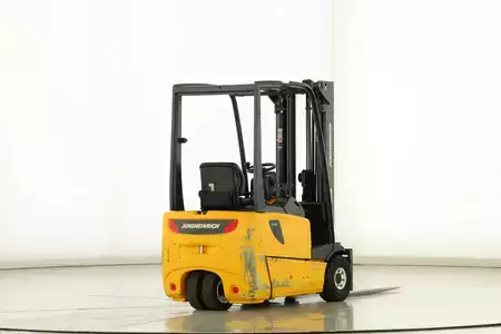 Electric - 3 wheels 2005  Jungheinrich EFG-216-K (2)