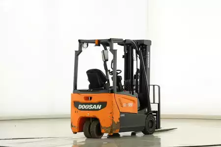 Elektromos 3 kerekű 2019  Doosan B-15-T-7 (2)