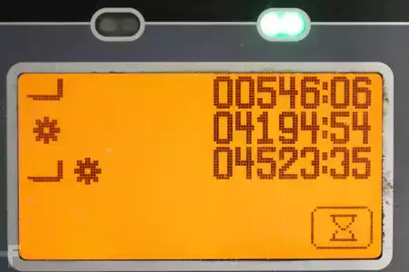 Eléctrico - 4 rodas 2017  Toyota 8-FBMT-35 (5)