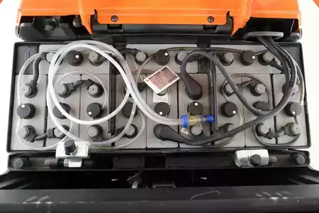 Horizontális komissiózó 2019  Toyota OSE-100 (3)