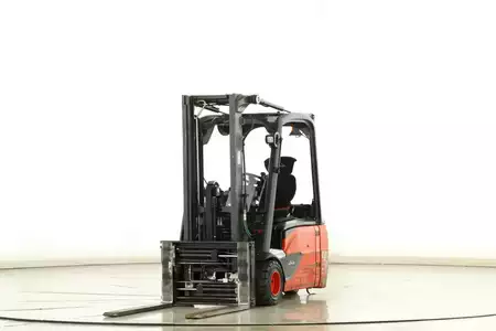 Eléctrica de 3 ruedas 2021  Linde E-18-L (386) (1)