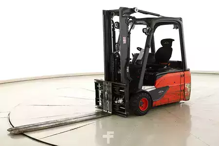 Eléctrica de 3 ruedas 2021  Linde E-18-L (386) (5)