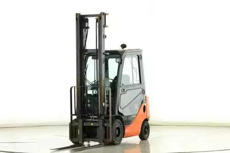Carretilla elevadora diésel 2017  Toyota 02-8-FDF-15 (1)