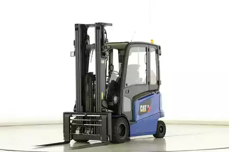 Elektro čtyřkolový VZV 2019  CAT Lift Trucks EP-35-N (1)