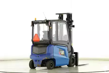 Elektro čtyřkolový VZV 2019  CAT Lift Trucks EP-35-N (2)