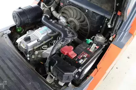 Carretilla elevadora diésel 2017  Toyota 02-8-FDF-25 (3)