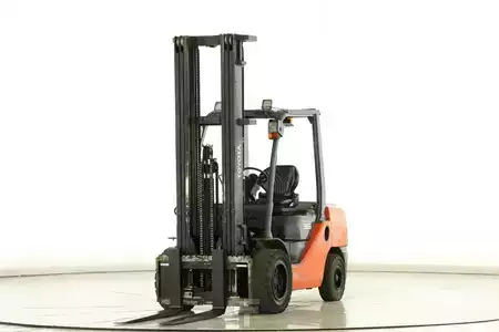 Carrelli elevatori diesel 2018  Toyota 02-8-FDJF-35 (1)