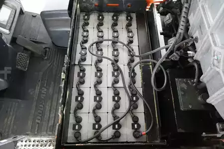 Elektromos 3 kerekű 2018  Doosan B-15-T-7 (3)