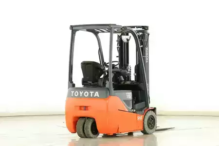 Carrelli elettrici 3 ruote 2015  Toyota 8-FBET-15 (2)