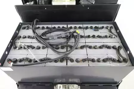 Chariots pour allées étroites 2021  Toyota VCE-150-A (3)