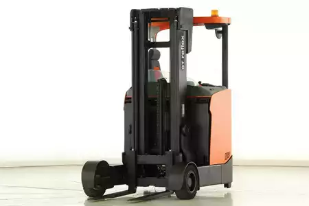 Reach Trucks 2019  Toyota RRE-160-HR (1)