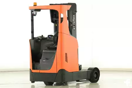 Reach Trucks 2019  Toyota RRE-160-HR (2)