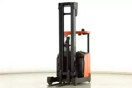 Reach Trucks 2018  Toyota RRE-160-HE (1)