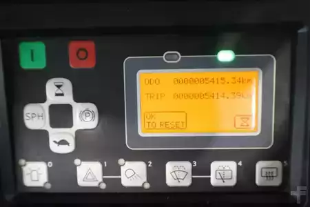 Eléctrica de 3 ruedas 2021  Toyota 8-FBE-16-T (6)