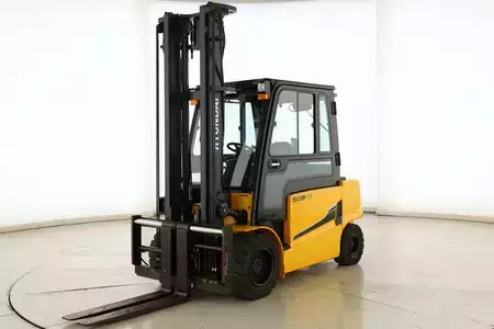 Elektro 4 Rad 2021  Hyundai 50-B-9 (5)