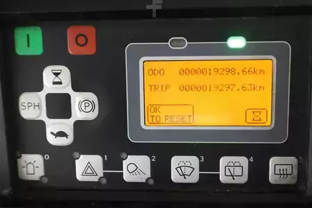 Eléctrica de 3 ruedas 2019  Toyota 8-FBE-15-T (6)