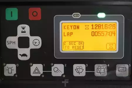 Elektro 4 Rad 2017  Toyota 8-FBMT-40 (4)