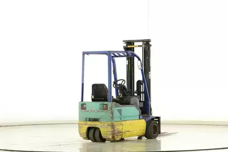 Electric - 3 wheels 2002  Komatsu FB-18-R (2)